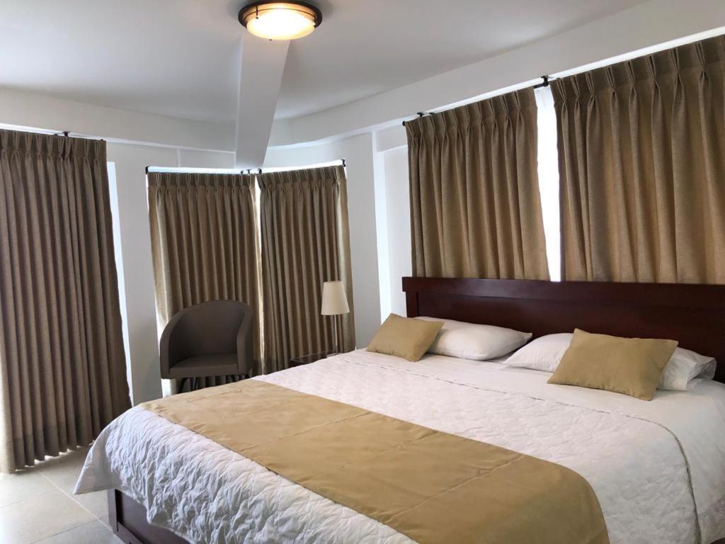 Colon Plaza Hotel Tumaco Ngoại thất bức ảnh