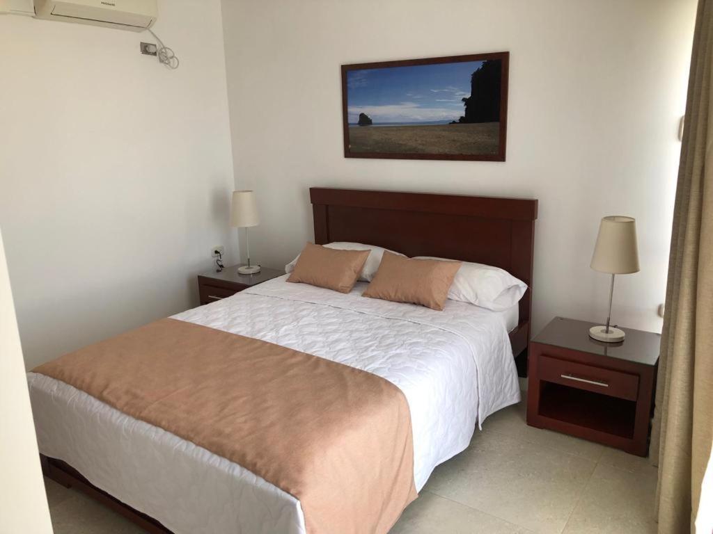 Colon Plaza Hotel Tumaco Ngoại thất bức ảnh
